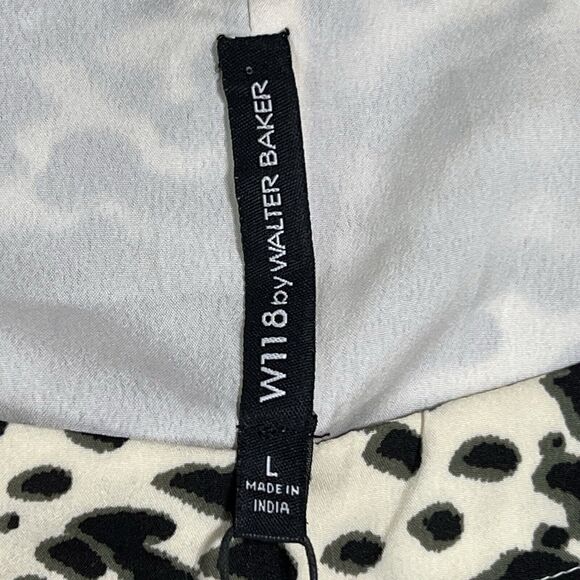 W118 Walter Baker Top Blouse Womens L Multi Tie Front Animal Print Boat Neck NWT - Picture 4 of 17